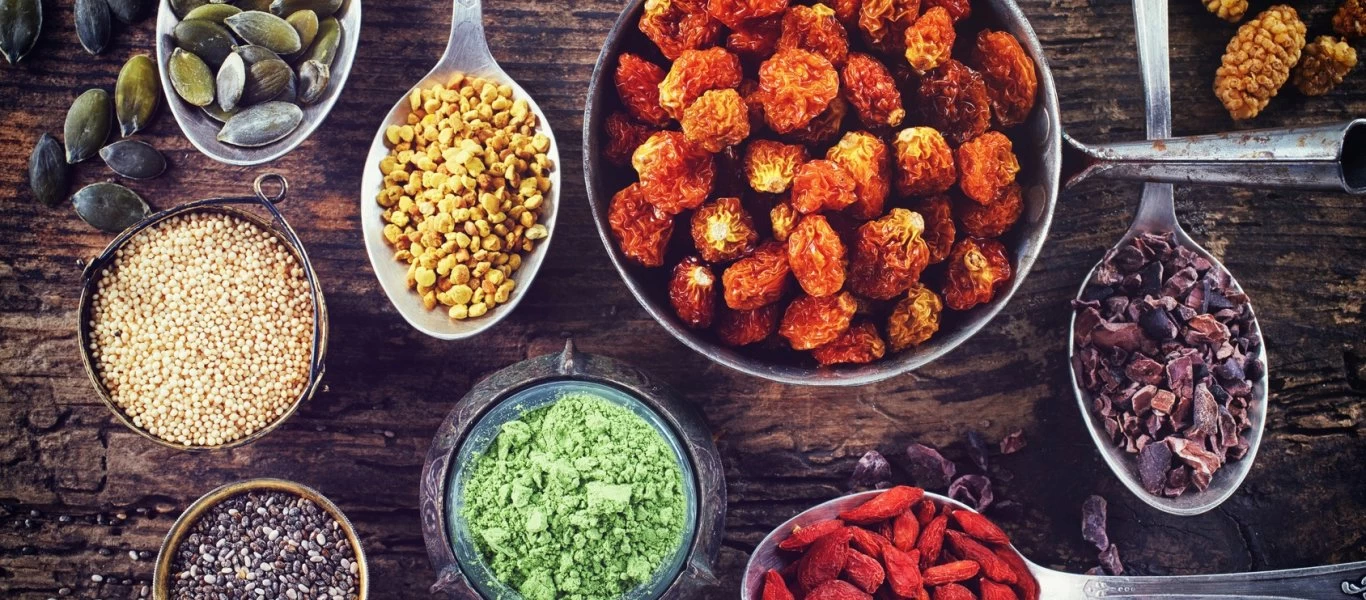 Δέκα τροφές για αποτοξίνωση που κάνουν «θαύματα»